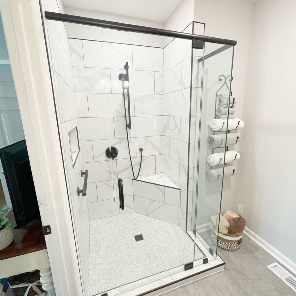hermitage bathroom remodel with tiled shower and corner bench